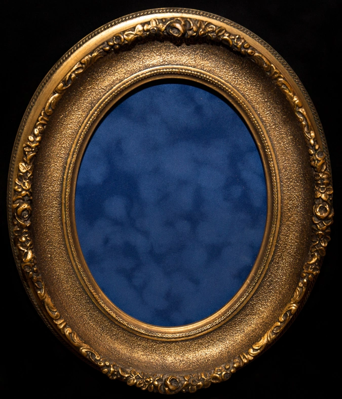 Овальная рама