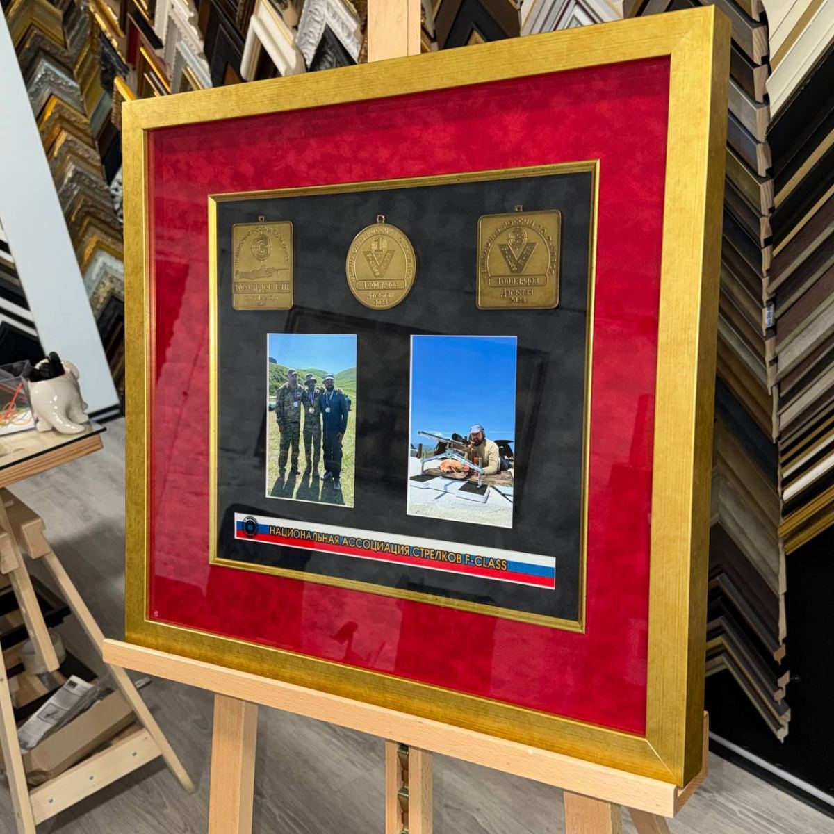 Оформление наград в багет: искусство и традиции