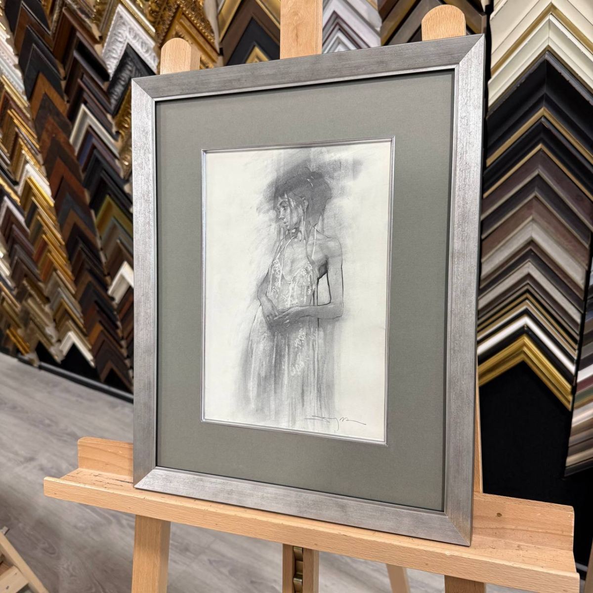 Удалённое оформление картин в багет: удобно и профессионально