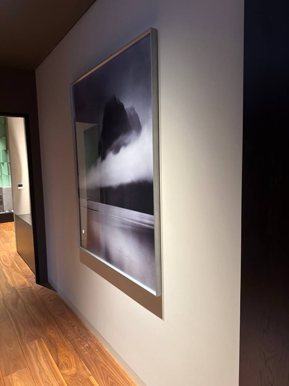 Оформление широкоформатных фотографий в багет: опыт работы с крупными проектами