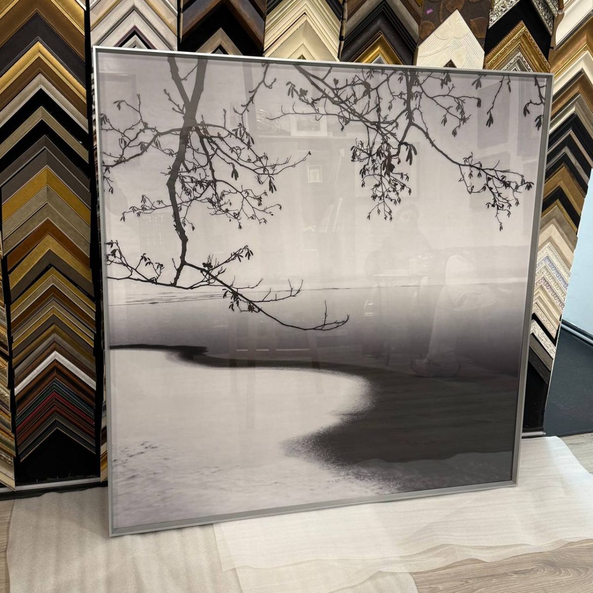 Оформление широкоформатных фотографий в багет: опыт работы с крупными проектами