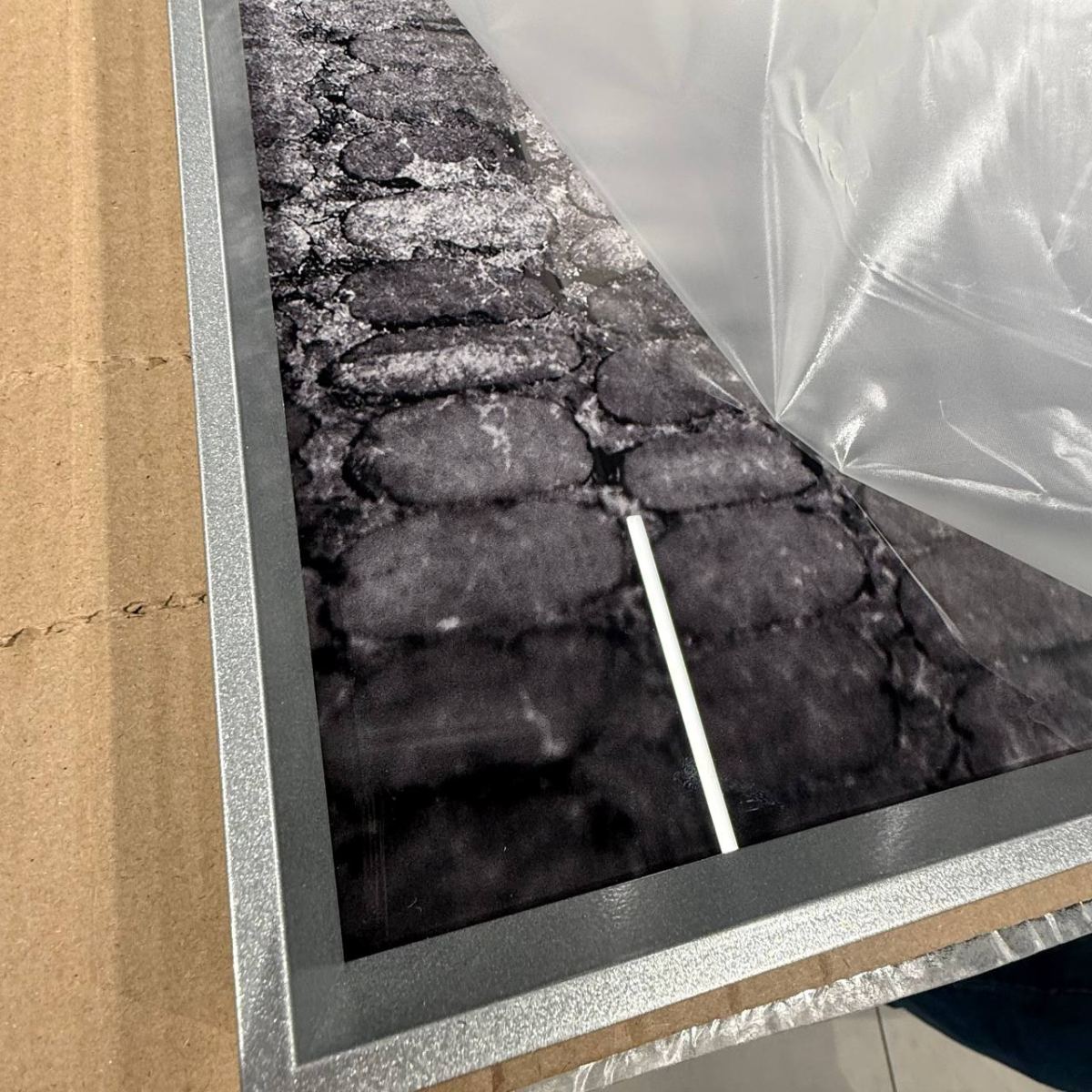 Оформление широкоформатных фотографий в багет: опыт работы с крупными проектами