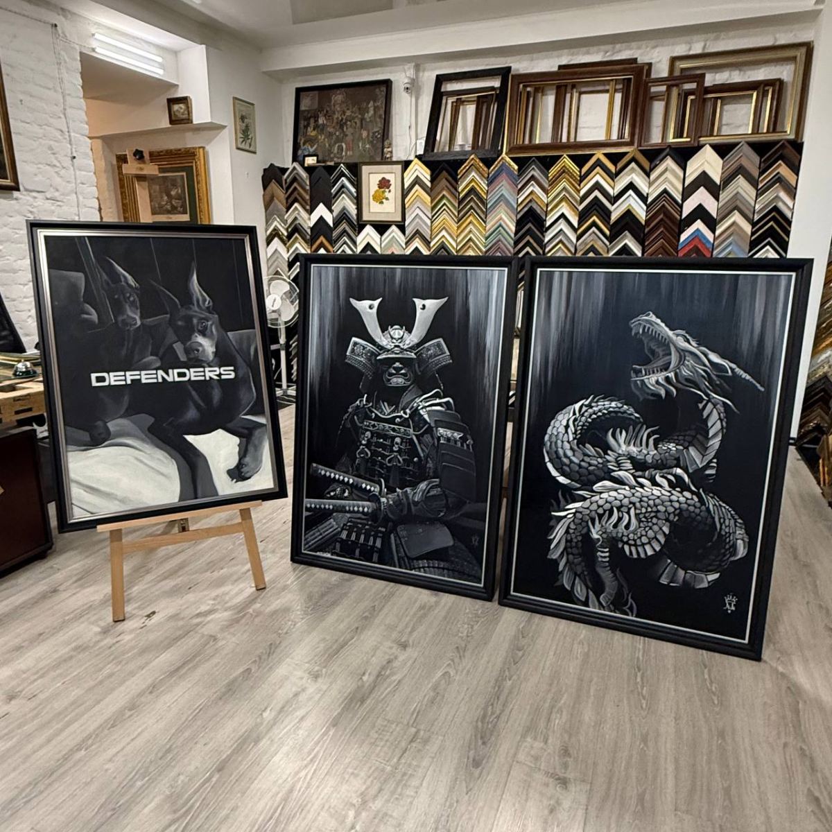 Оформление картин в багет: секреты гармонии в интерьере